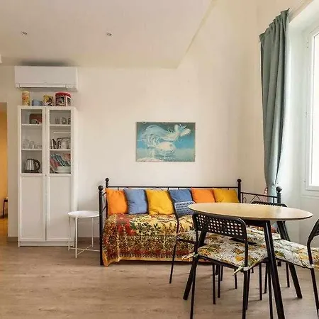 Casa Sonia Pieno Centro Imperia